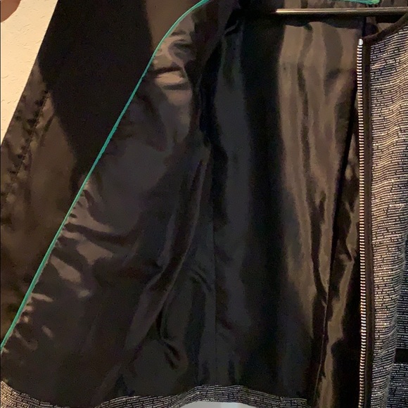 Vince Camuto - Picture 4 of 4